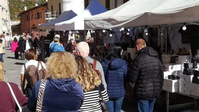 Dalle degustazioni gourmet alla mostra-mercato Dalle degustazioni gourmet alla mostra-mercato