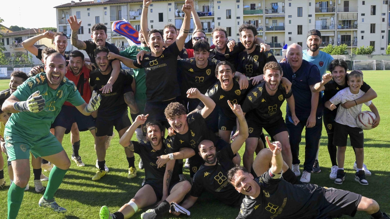 Festa grande al termine della partita vinta ai rigori Festa grande al termine della partita vinta ai rigori