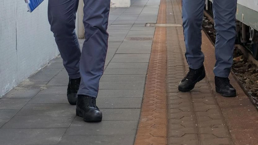Agenti della Polfer Agenti della Polfer