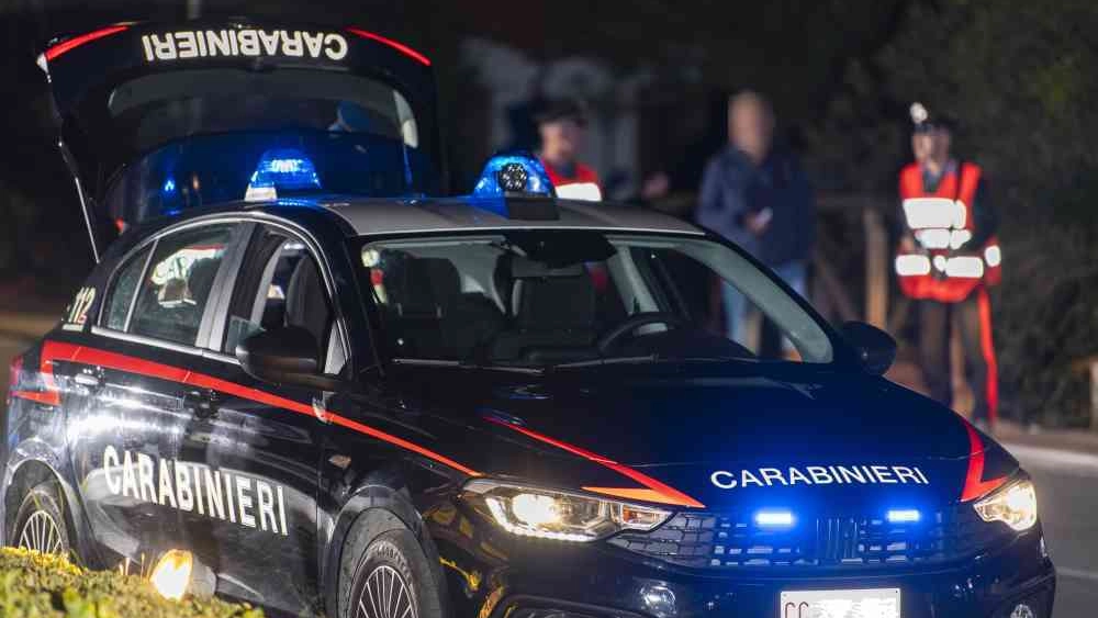 Indagini dei carabinieri Indagini dei carabinieri