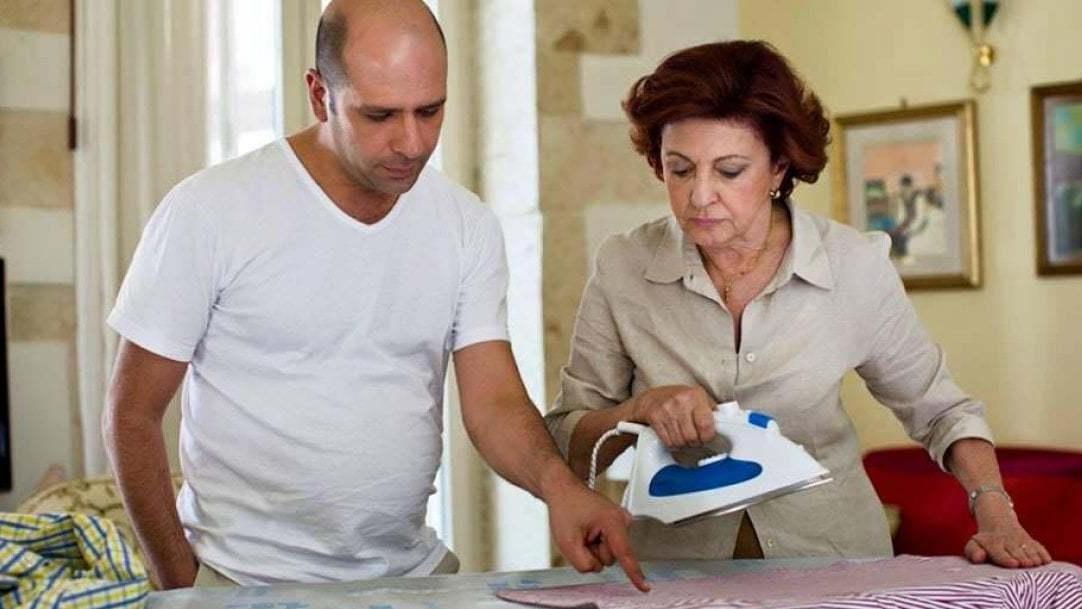 La carica dei mammoni. La metà dei fiorentini vive a casa dei genitori La carica dei mammoni. La metà dei fiorentini vive a casa dei genitori