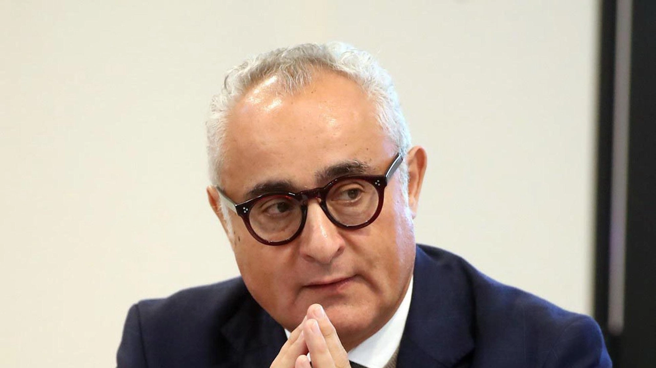 Nomine e investimenti hanno provocato frizioni nel Pd regionale. Poi i toni si sono abbassati. I risultati del Consorzio al di là dell’Appennino. Fausto Bacchilega del Gruppo Hera: "Va privilegiato l’aspetto industriale" Nomine e investimenti hanno provocato frizioni nel Pd regionale. Poi i toni si sono abbassati. I risultati del Consorzio al di là dell’Appennino. Fausto Bacchilega del Gruppo Hera: "Va privilegiato l’aspetto industriale"