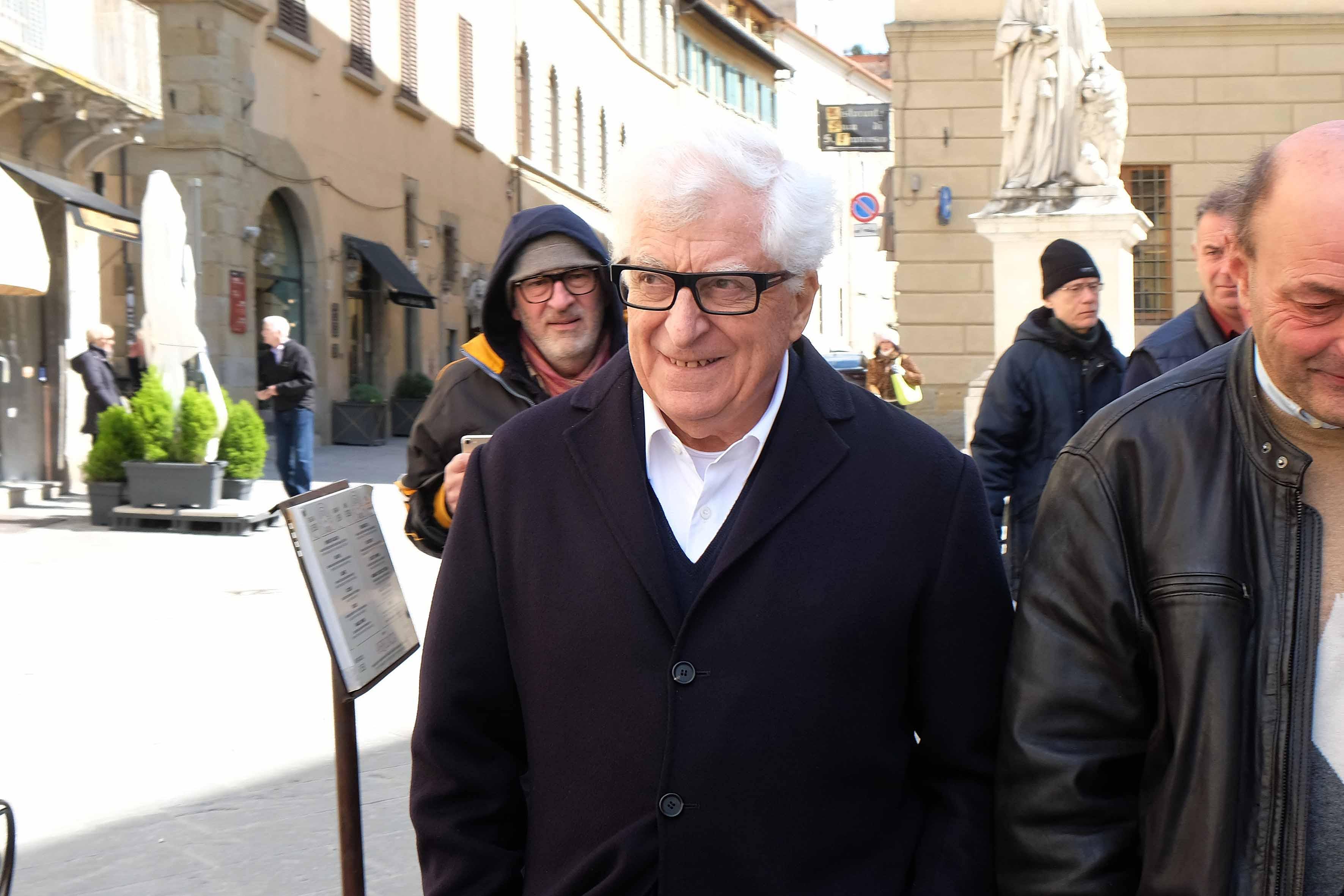 Lebole, la storia riparte da Bertelli. Mister Prada acquisisce tutta l’area Lebole, la storia riparte da Bertelli. Mister Prada acquisisce tutta l’area