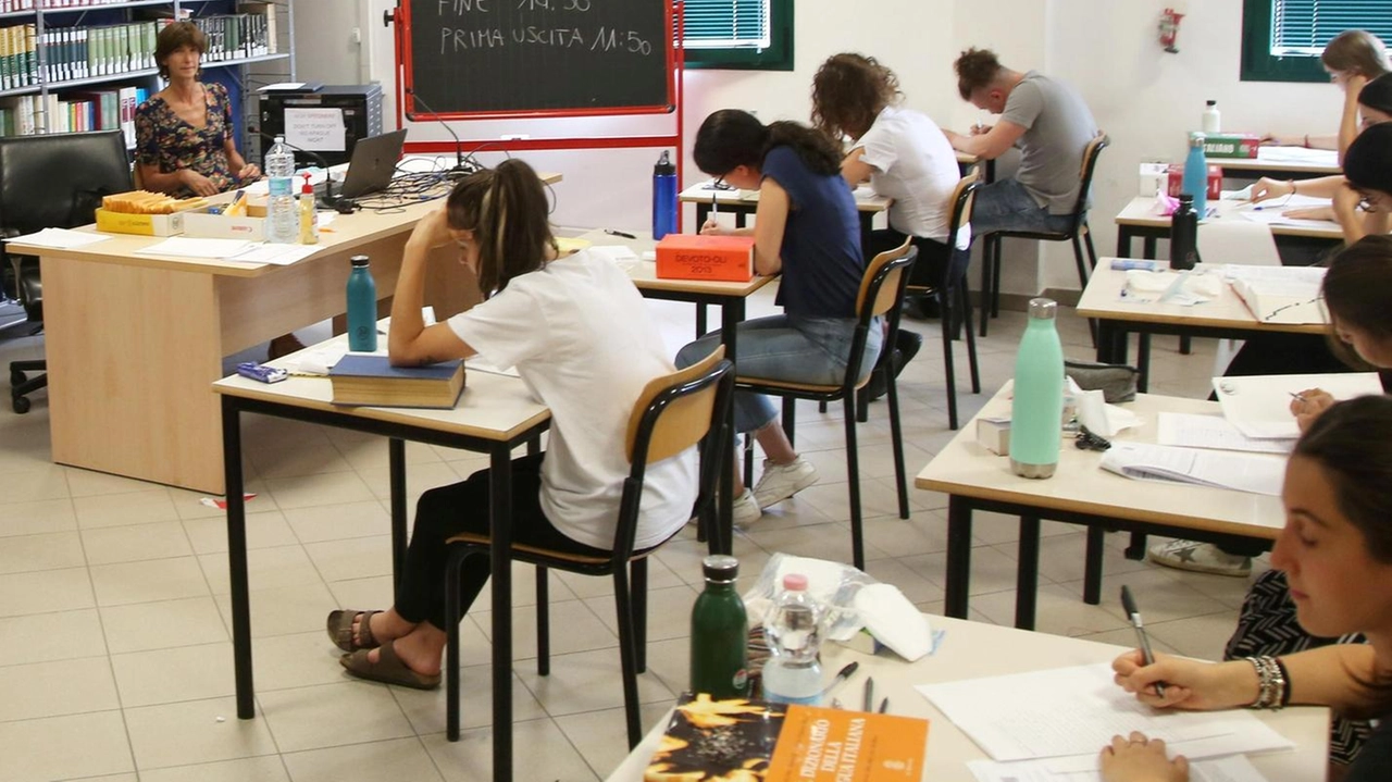 Ecco quali sono le scuole di ogni ordine e grado che sono state affidate a un reggente in attesa della nomina definitiva. Ecco quali sono le scuole di ogni ordine e grado che sono state affidate a un reggente in attesa della nomina definitiva.
