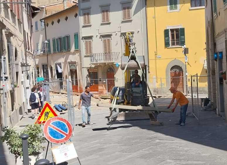 Maxi cantiere in centro e negozi: "Abbattimento della Tari del 100%" Maxi cantiere in centro e negozi: "Abbattimento della Tari del 100%"