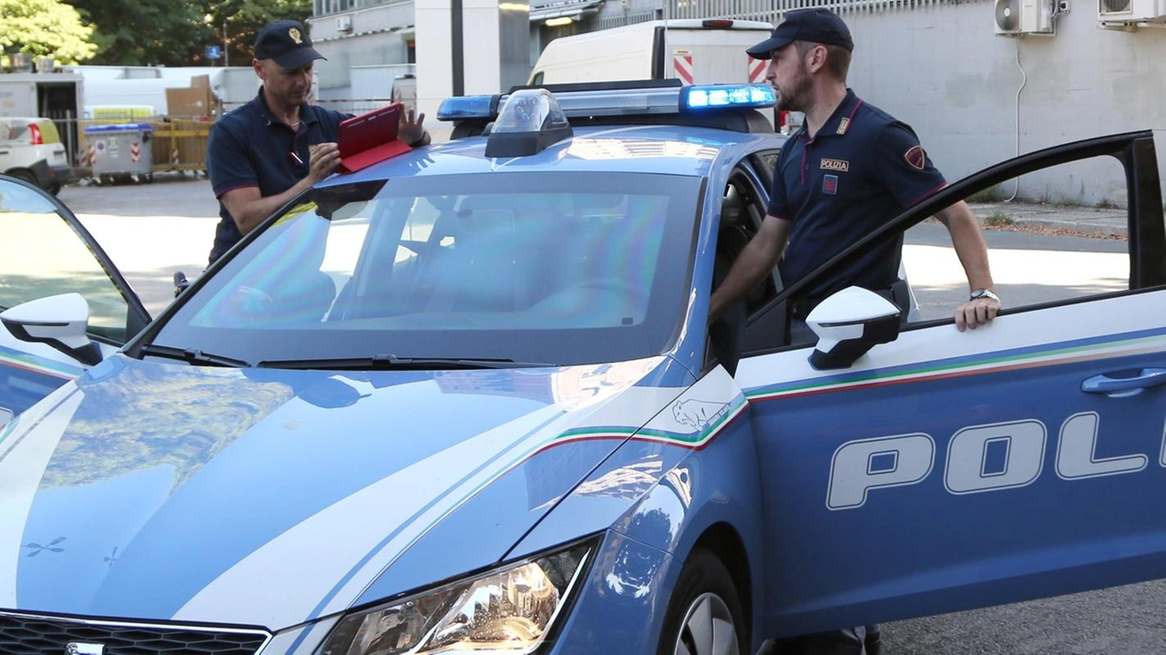 Sul posto è intervenuta la polizia