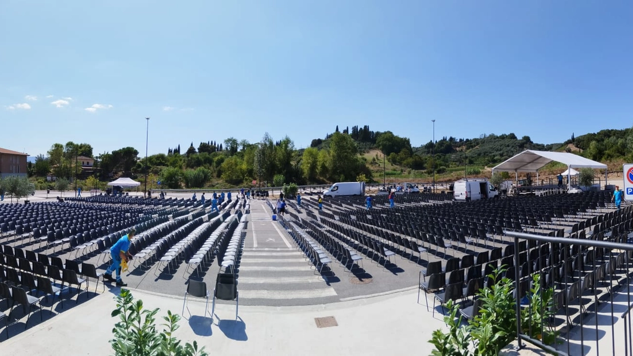 E’ il giorno dei funerali: soccorritori morti in A1, l’abbraccio dell’Italia a Terranuova Bracciolini