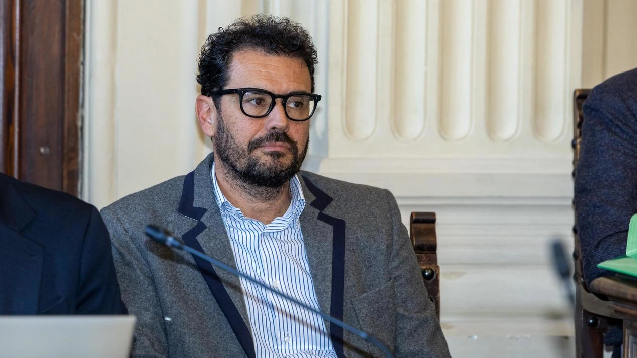 L’assessore Silvestri ha confermato di aver ottenuto l’autorizzazione all’installazione di nuove telecamere nella zona di via Manin dalla prefettura L’assessore Silvestri ha confermato di aver ottenuto l’autorizzazione all’installazione di nuove telecamere nella zona di via Manin dalla prefettura