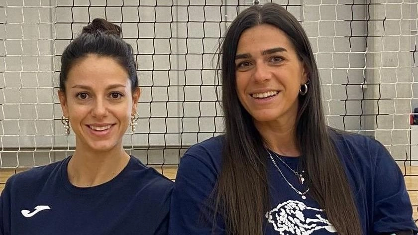 Il Bisonte Firenze assegna i gradi e la fascia: Beatrice Agrifoglio è la nuova capitana della squadra, Francesca... Il Bisonte Firenze assegna i gradi e la fascia: Beatrice Agrifoglio è la nuova capitana della squadra, Francesca...