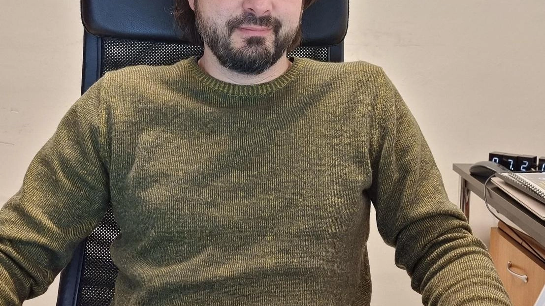 "Con la conclusione della Costituente e dopo un adeguato periodo di riflessione, comunico le mie dimissioni irrevocabili dal ruolo di... "Con la conclusione della Costituente e dopo un adeguato periodo di riflessione, comunico le mie dimissioni irrevocabili dal ruolo di...