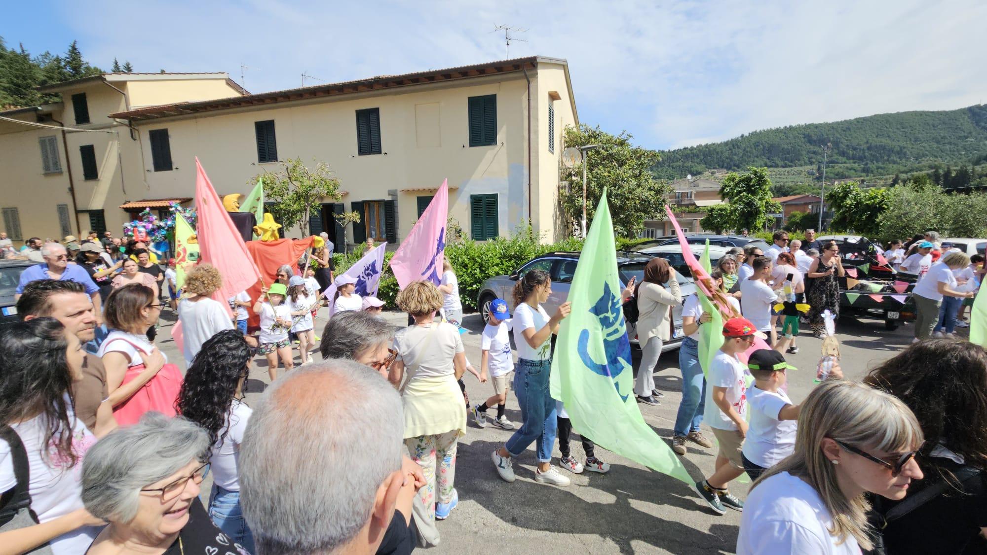 vaiano festa di fine anno alla primaria de la briglia all insegna de i musicanti di brema