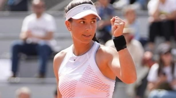 Lucrezia Stefanini brilla al Roland Garros: tre successi e un futuro promettente