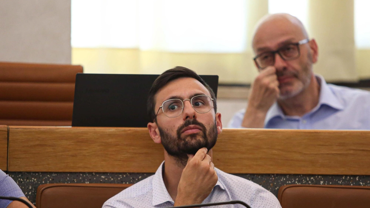 PERUGIA - Chiedono di rimettere in funzione la culla per la vita, che era stato installata al Centro Chianelli...
