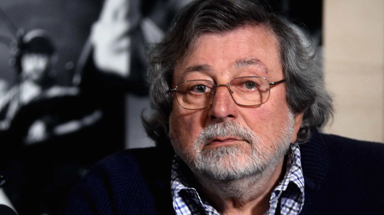 Serate d’autore al Festival con Francesco Guccini e Franco Cardini. In tutto sono previste più di settanta lezioni di storia Serate d’autore al Festival con Francesco Guccini e Franco Cardini. In tutto sono previste più di settanta lezioni di storia