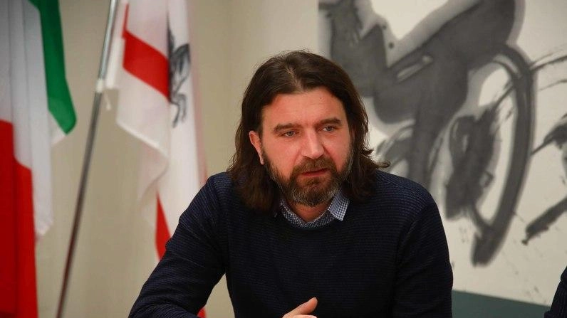 La notizia era già circolata una decina di giorni fa, preannunciata da ’Più Certaldo’. Al suo posto arriverà Francesco Betti: un profilo esperto, già vice della giunta Cucini. La notizia era già circolata una decina di giorni fa, preannunciata da ’Più Certaldo’. Al suo posto arriverà Francesco Betti: un profilo esperto, già vice della giunta Cucini.