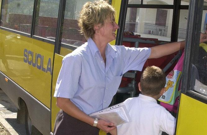 Cinque bimbi senza bus: "Niente ’Doposcuola’"