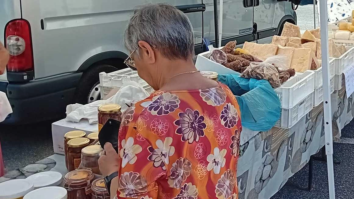 Il mercato settimanale riporterà il commercio a Filattiera (foto di repertorio) Il mercato settimanale riporterà il commercio a Filattiera (foto di repertorio)