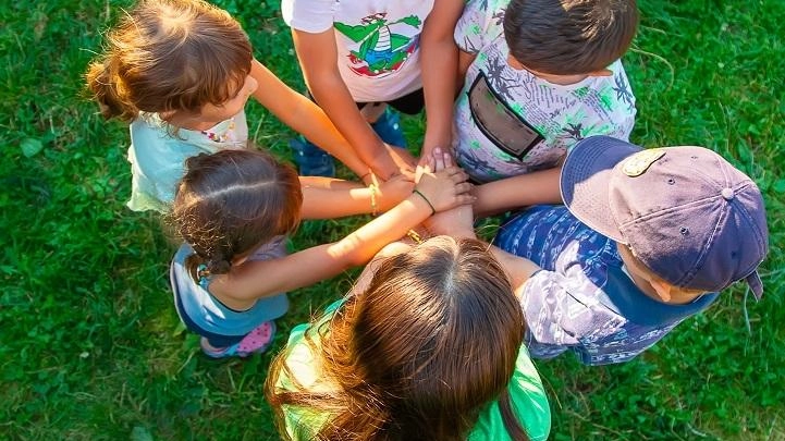Plafond da 200mila euro per attività socio-educative inclusive per minori fragili Plafond da 200mila euro per attività socio-educative inclusive per minori fragili