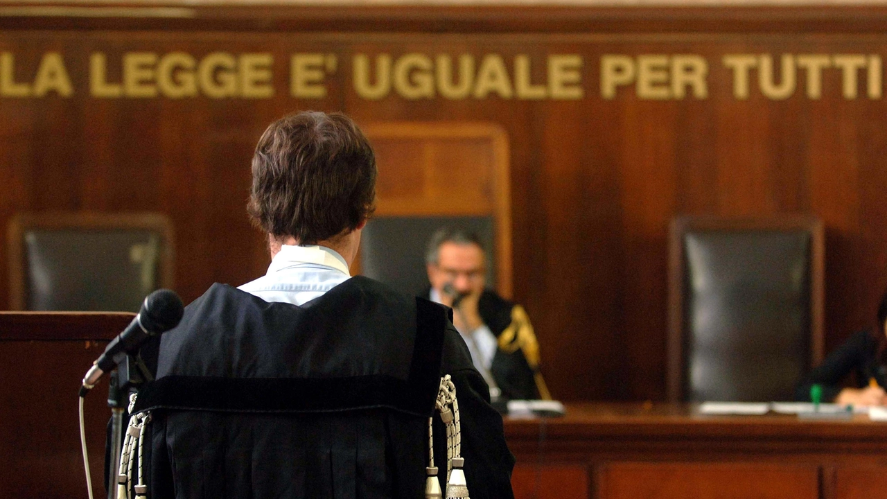 Presunta violenza su una ragazzina: indagini nella comunità, sentiti alcuni testimoni