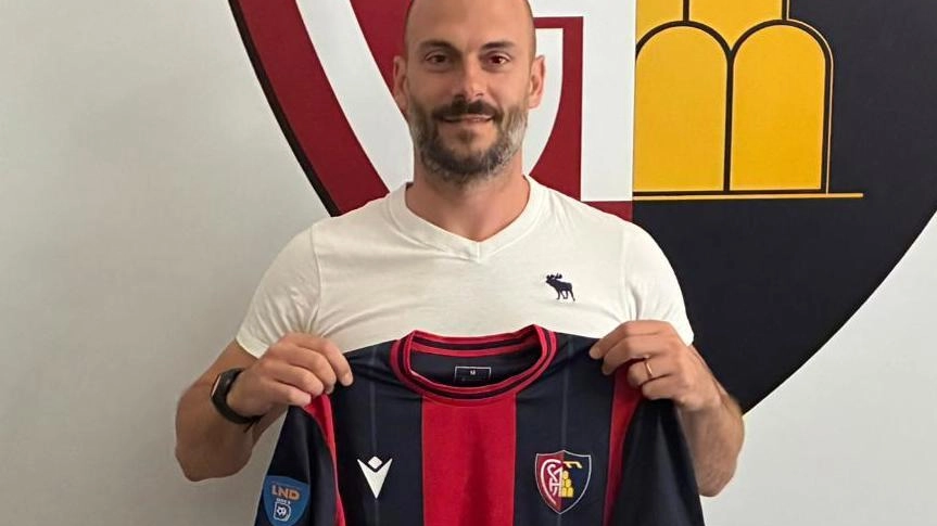 Simone Marmorini, 42 anni, nuovo tecnico dei valdarnesi Simone Marmorini, 42 anni, nuovo tecnico dei valdarnesi