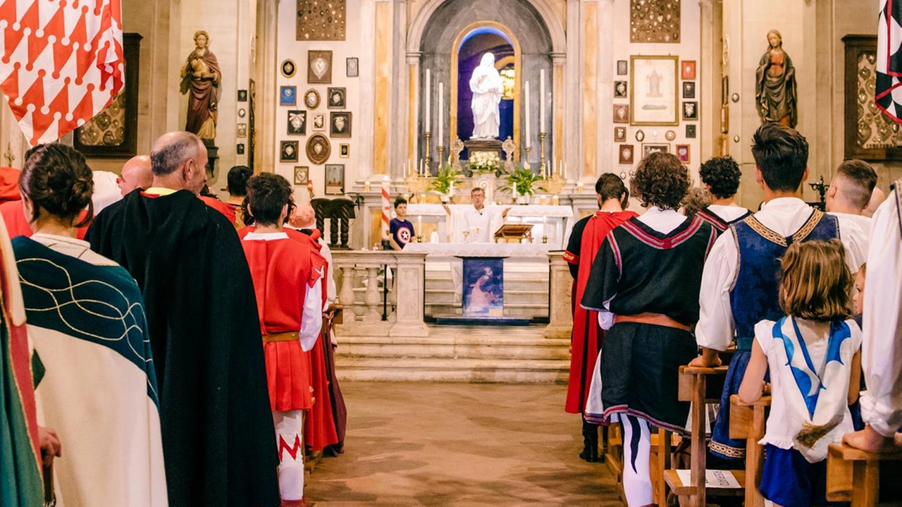 Solennità ed emozioni per la seconda giornata della 63esima edizione della Festa del Barbarossa, organizzata dall’ente autonomo Barbarossa e Comune di San Quirico d’Orcia.... Solennità ed emozioni per la seconda giornata della 63esima edizione della Festa del Barbarossa, organizzata dall’ente autonomo Barbarossa e Comune di San Quirico d’Orcia....