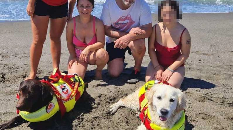 La famiglia salvata con la bagnina, Maia e Nita La famiglia salvata con la bagnina, Maia e Nita