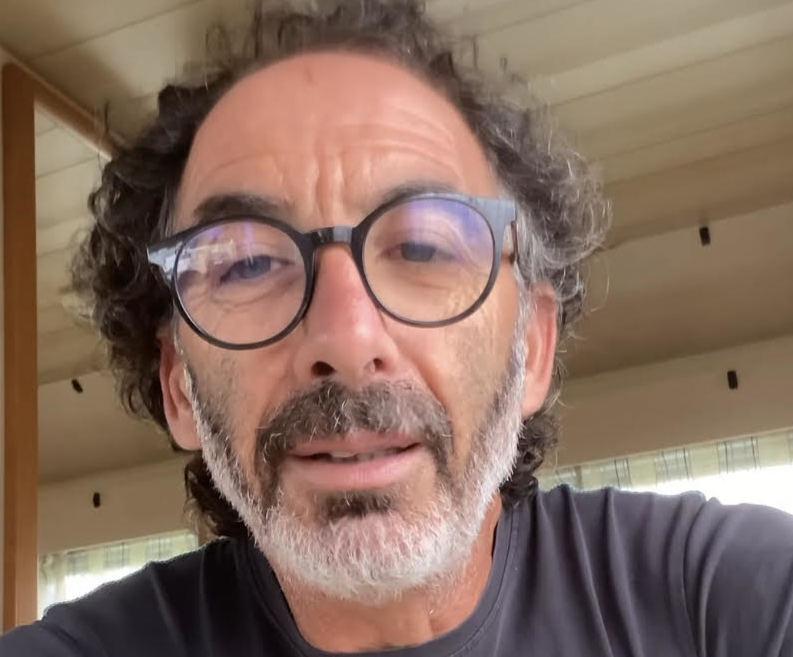 "In viaggio con Mau". Morescalchi offre alla gente la possibilità di parlare
