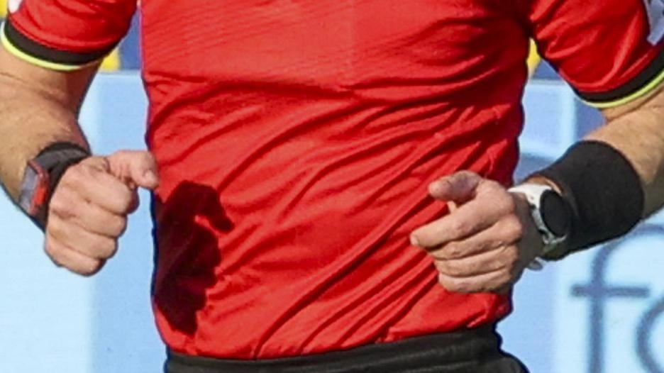 Il termine dei campionati, a livello giovanile, porta in dote numerosi tornei amichevoli. Ma purtroppo, a volte, di "amichevole" c’è... Il termine dei campionati, a livello giovanile, porta in dote numerosi tornei amichevoli. Ma purtroppo, a volte, di "amichevole" c’è...