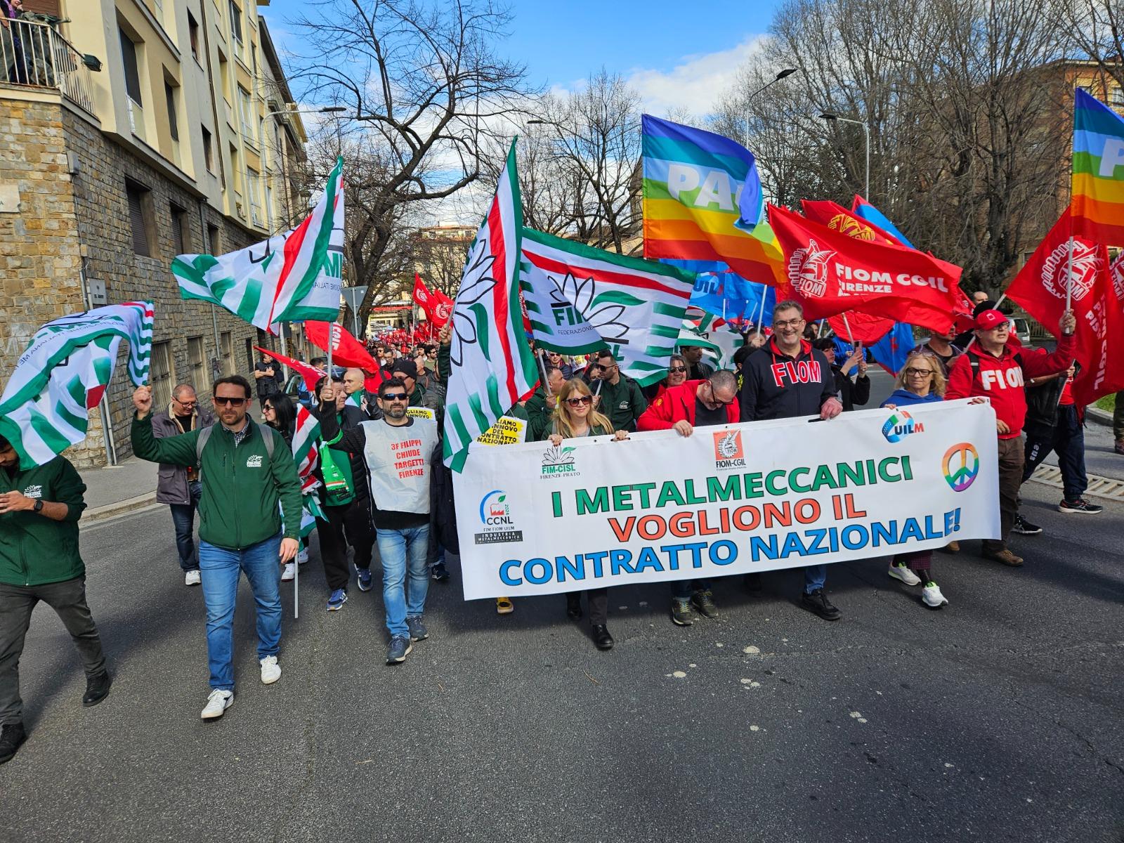 sciopero 20 giugno incrociano le braccia i metalmeccanici corteo regionale a firenze