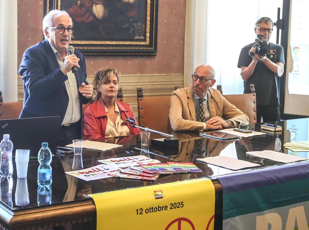 Costruire la Pace In cammino con le scuole: "Ragazzi, dobbiamo scuotere le coscienze"
