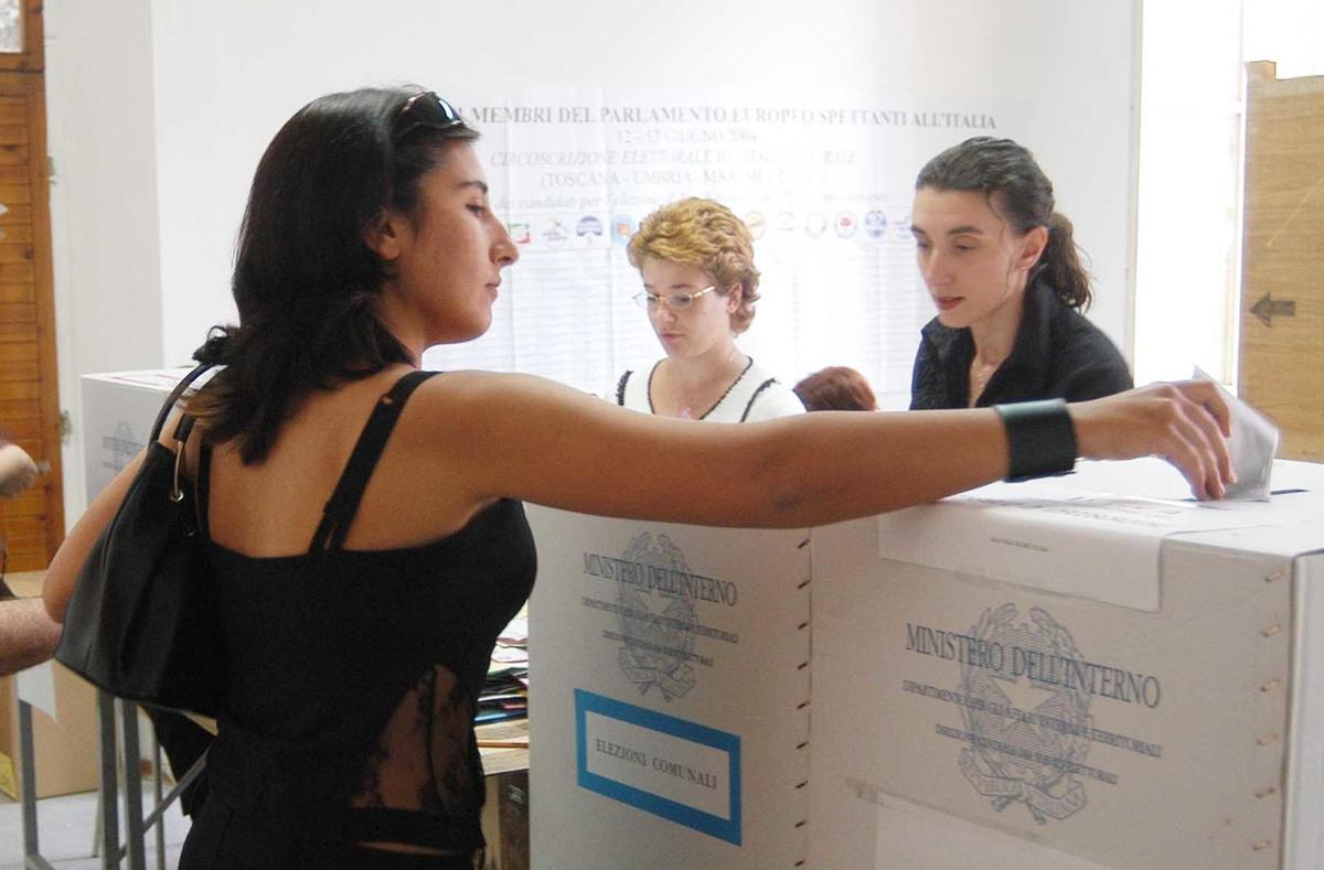 Centrodestra e il voto. Fratelli d’Italia spinge: "Tomasi è il migliore". La Lega è d’accordo Centrodestra e il voto. Fratelli d’Italia spinge: "Tomasi è il migliore". La Lega è d’accordo