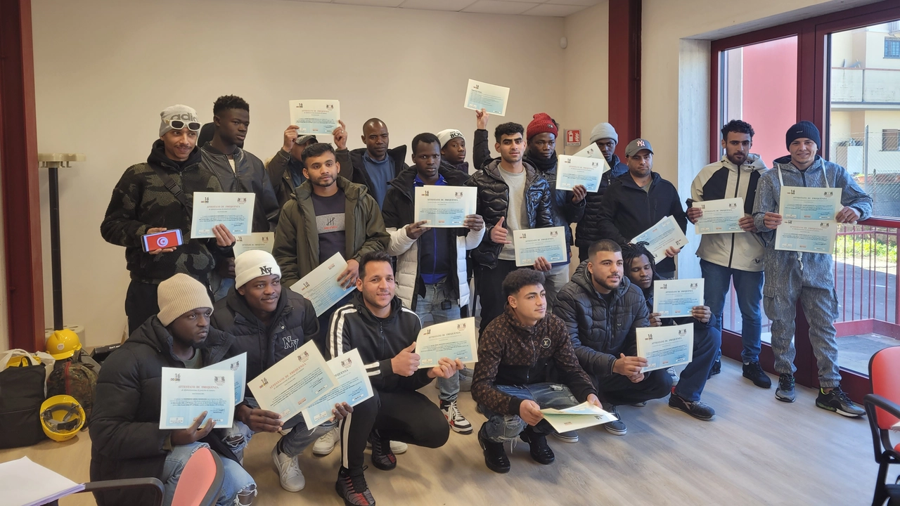 Concluso con la consegna degli attestati il corso di formazione in edilizia per immigrati Concluso con la consegna degli attestati il corso di formazione in edilizia per immigrati