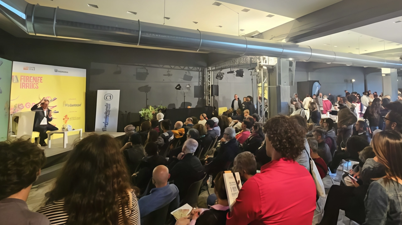 Telmo Pievani ha fatto registrare il tutto esaurito a Firenze Books Telmo Pievani ha fatto registrare il tutto esaurito a Firenze Books