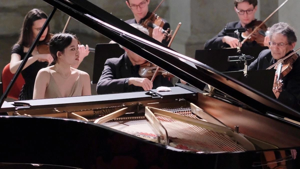 La giovane pianista Rikako Tsujimoto, che aprirà domani al Cenacolo degli Agostiniani la rassegna “Fortissimissimo Metropolitano” La giovane pianista Rikako Tsujimoto, che aprirà domani al Cenacolo degli Agostiniani la rassegna “Fortissimissimo Metropolitano”