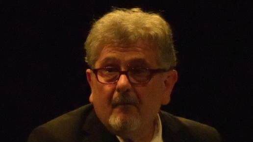 Abbiamo visto tante volte Leonardo Gabuzzini (foto) con la bacchetta in mano dirigere il Concerto Cittadino Chiti e la Corale...