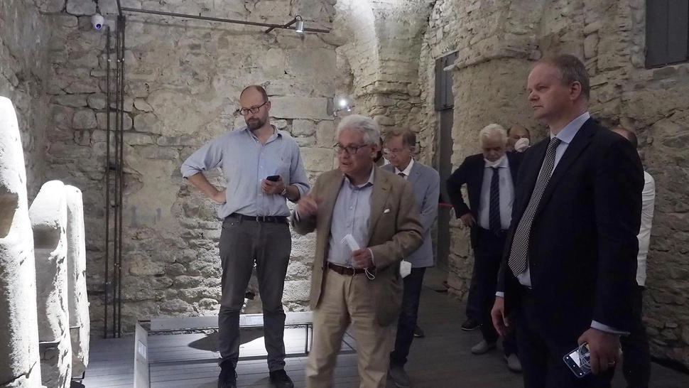 La visita al museo delle Statue Stele dell’ex direttore degli Uffizi Schmidt (foto di repertorio) La visita al museo delle Statue Stele dell’ex direttore degli Uffizi Schmidt (foto di repertorio)