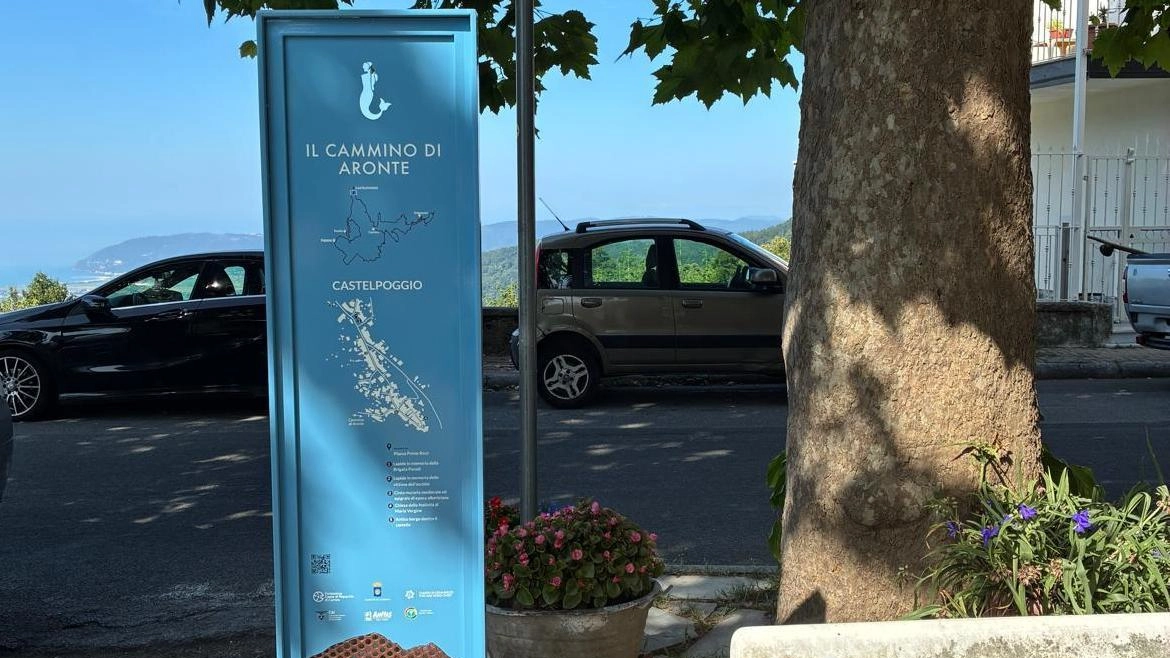 Pannelli come punti di ‘saldatura’: uniscono le tappe del Cammino di Aronte permettendo a tutti di conoscere meglio la storia... Pannelli come punti di ‘saldatura’: uniscono le tappe del Cammino di Aronte permettendo a tutti di conoscere meglio la storia...