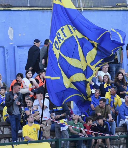 stadio al via i progetti la giunta firma sei ok al nuovo look al campo