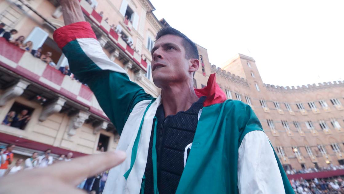 Tittia e il ’cappotto’: “Ci credo tantissimo. La voglia è più di prima. Ma piedi per terra” Tittia e il ’cappotto’: “Ci credo tantissimo. La voglia è più di prima. Ma piedi per terra”