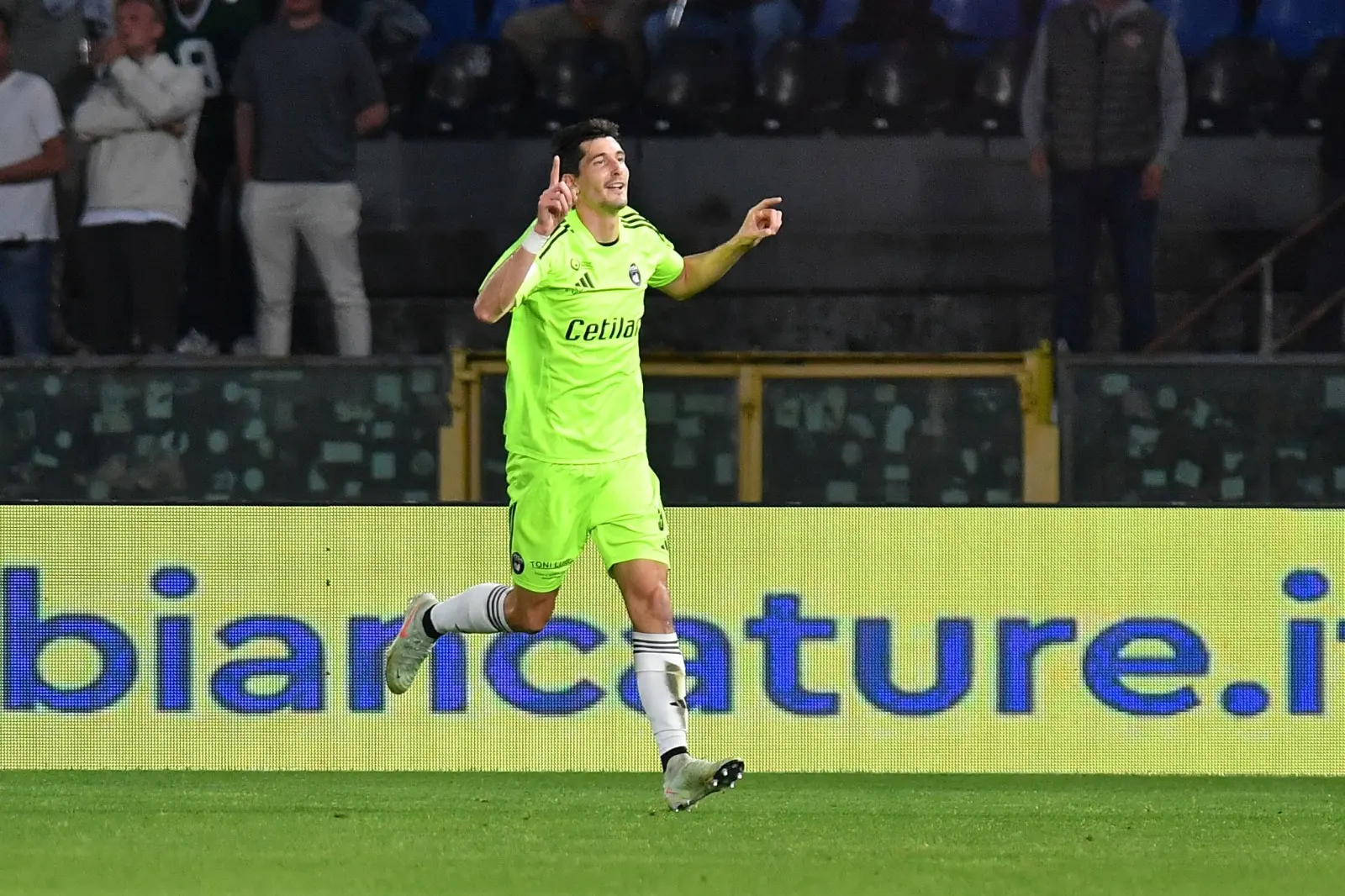 Il Pisa chiude al meglio: 2-1 alla Cremonese. E ora la Serie A
