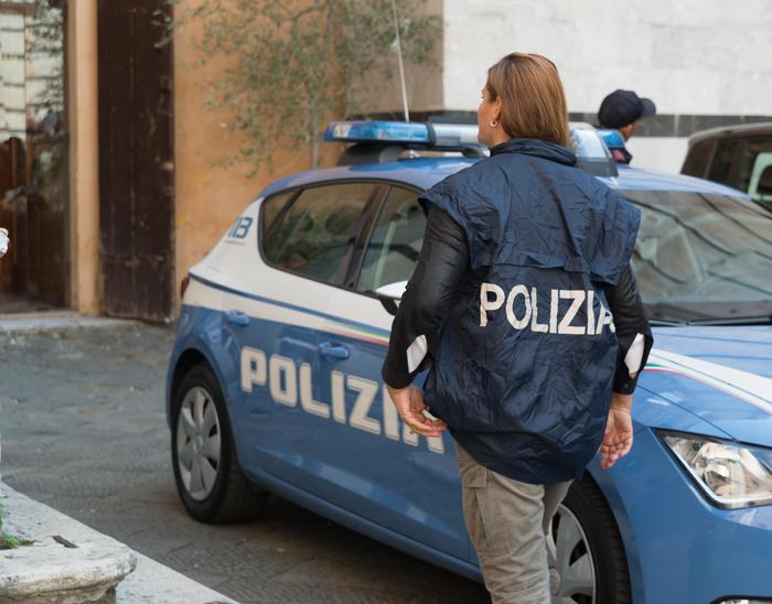 pavullo operatrice sanitaria sola