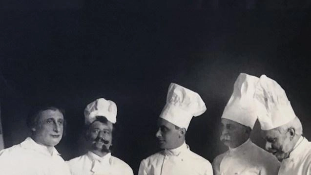 Domenica a Villa Reale spazio a “Mimì e la Parigi degli anni folli“