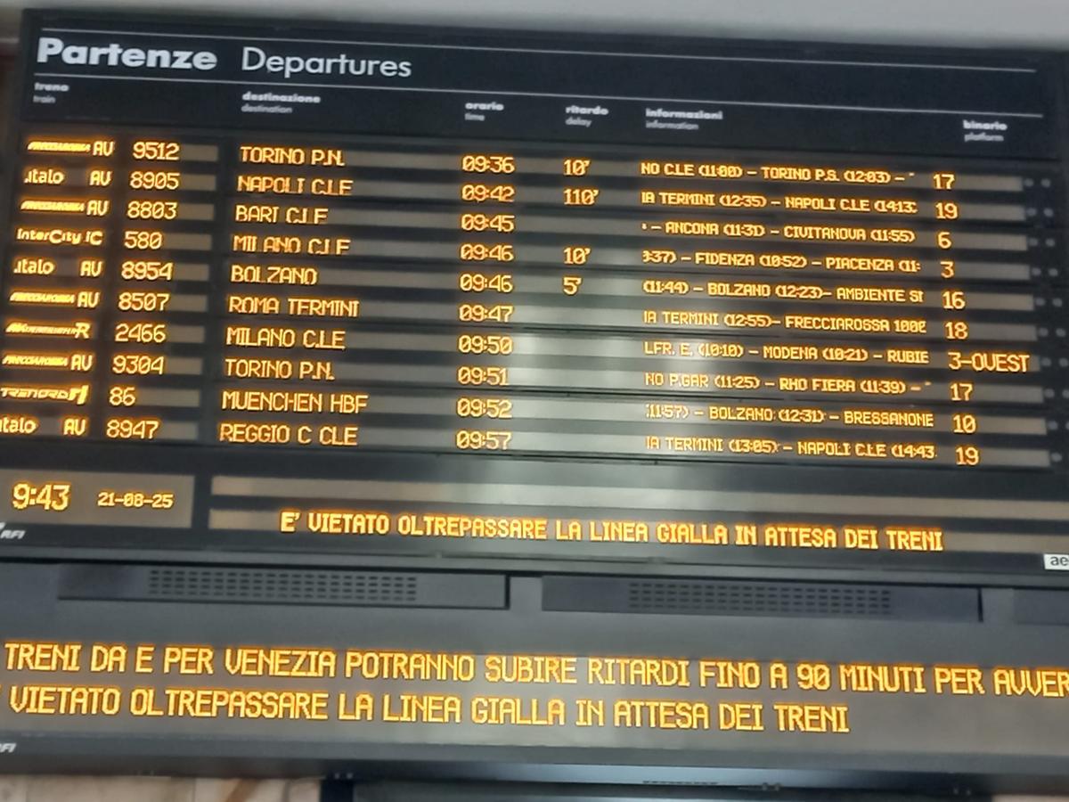 Guasto a un treno Alta Velocità sulla Bologna Firenze: caos a Santa Maria Novella