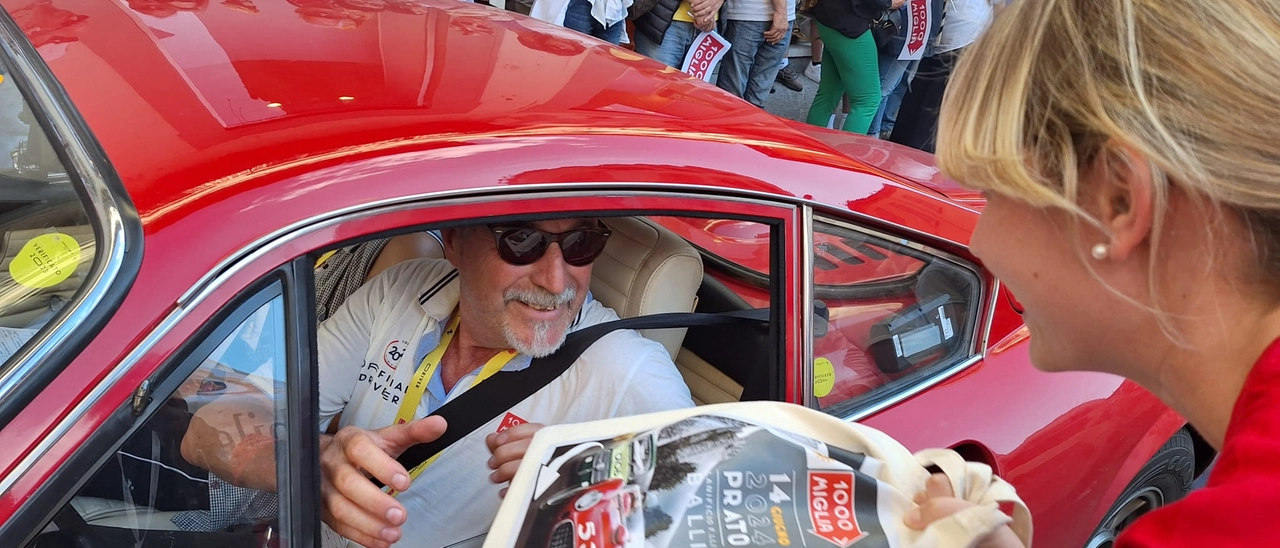1000 Miglia a Prato, l'attesa è finita: mercoledì mattina il passaggio delle auto storiche