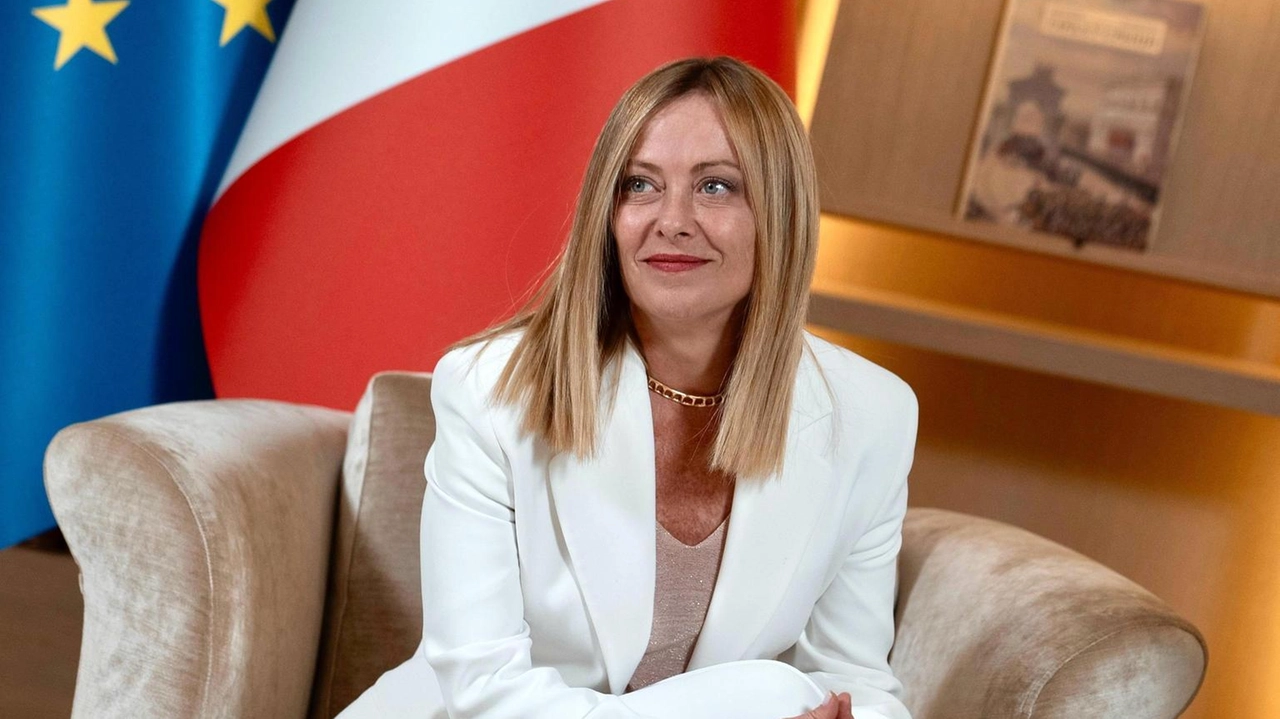 "Non ci sono soluzioni facili, esplorarle tutte"