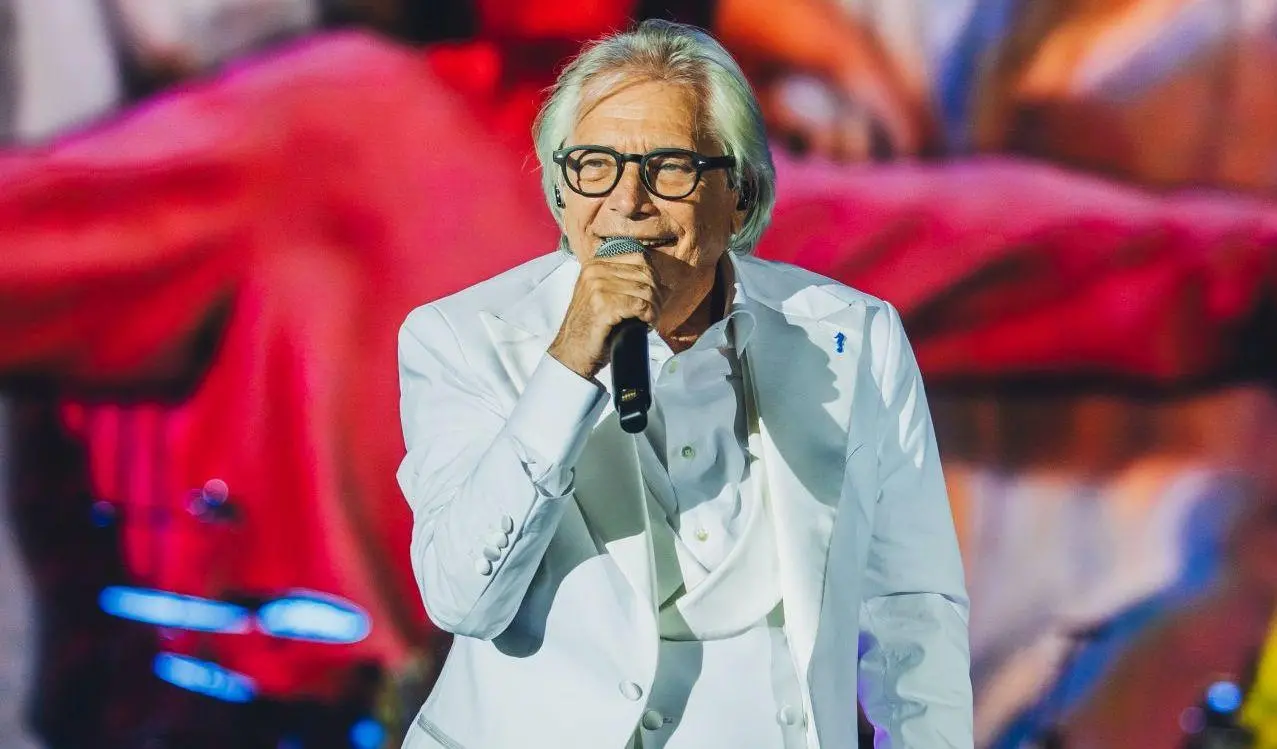 I meravigliosi anni di Nino D’Angelo: "Oggi la canzone napoletana va forte. Ho spianato la strada ai giovani"