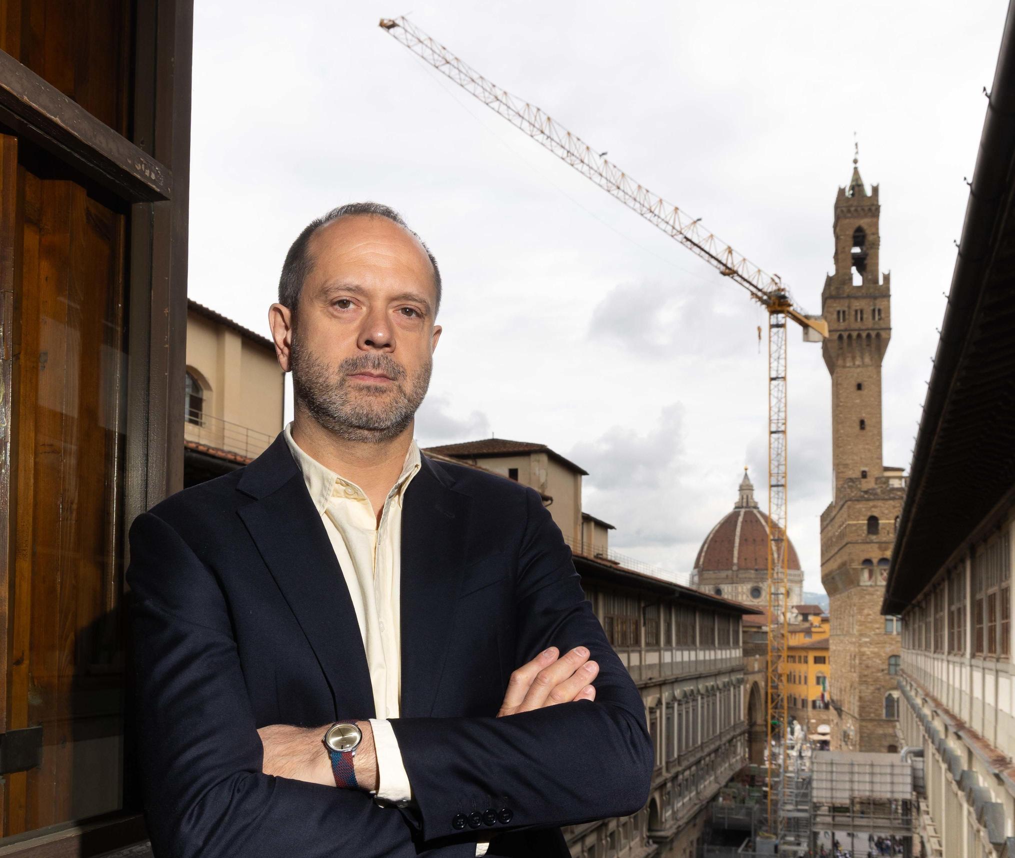 uffizi gi249 la gru in cinque giorni operazione lampo da luned236 il volto di firenze torna intatto
