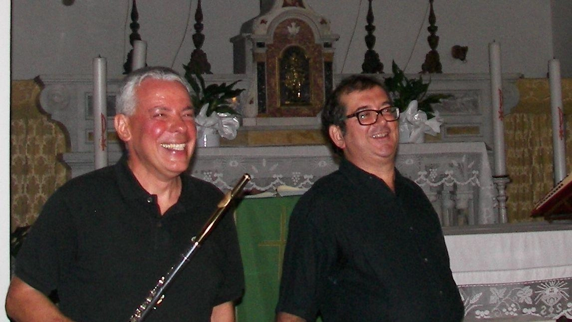 Claudio Ortensi e Alberto Spinelli, direttore artistico del festival di Pracchia, da lui ideato undici anni fa Claudio Ortensi e Alberto Spinelli, direttore artistico del festival di Pracchia, da lui ideato undici anni fa