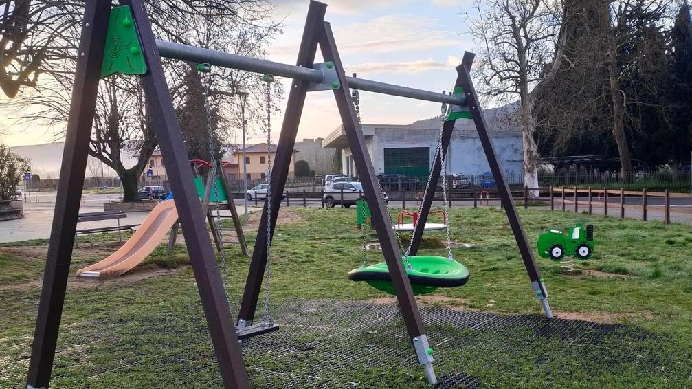 Il Comune ha risistemato e rinnovato l’area verde di Piazzale Amendola, particolarmente frequentata. L’intervento è stato reso possibile grazie... Il Comune ha risistemato e rinnovato l’area verde di Piazzale Amendola, particolarmente frequentata. L’intervento è stato reso possibile grazie...