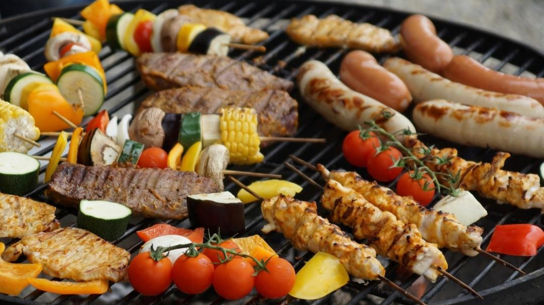 7 agosto, scatta il conto alla rovescia per Ferragosto. Ecco i parchi con barbecue a Firenze 7 agosto, scatta il conto alla rovescia per Ferragosto. Ecco i parchi con barbecue a Firenze